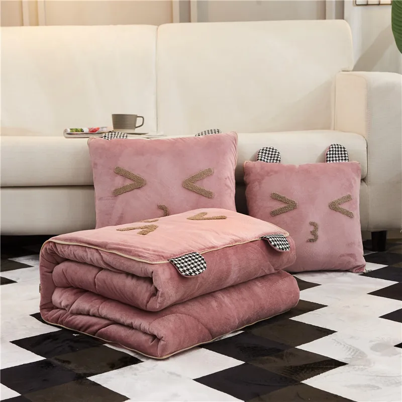 Креативная подушка одеяло двойного назначения Коралловое плюшевое