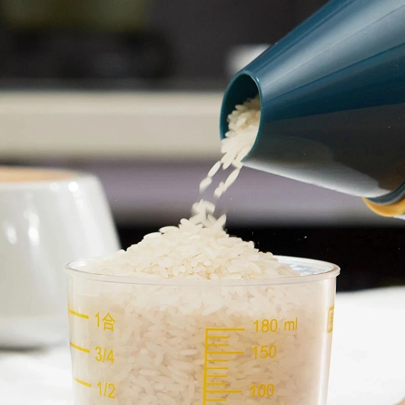 

Kitchen Storage Bottles Jars Dried Grains Tank 1.9L-2.5L H1211 PP Food Storage Box Plastic Clear Container Set with Pour Lids