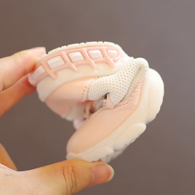Детская спортивная обувь для маленьких девочек и мальчиков, Детские сетчатые кроссовки на плоской подошве, модная повседневная мягкая обув... от AliExpress WW