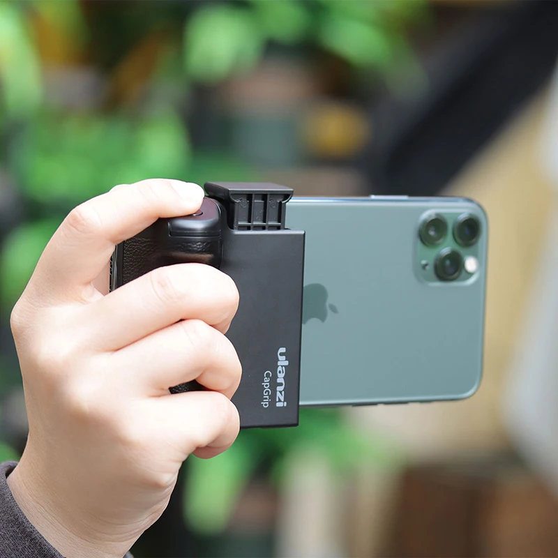 Ulanzi CapGrip Wireless Bluetooth Selfie Grip with 1/4 Screw, Phone Stabilizer Stand, and Shutter Release image 6