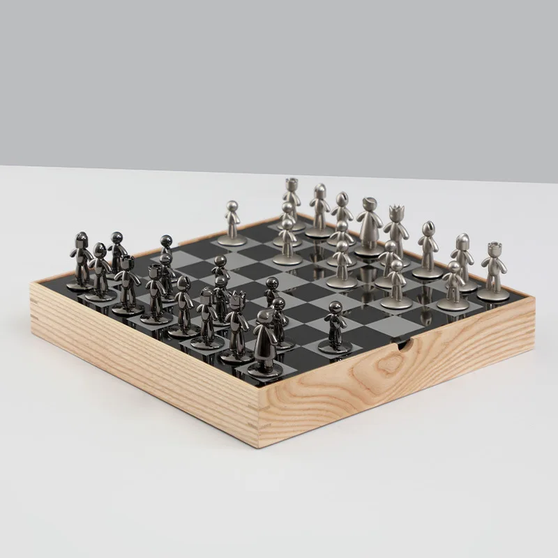 

European-style log color solid wood international chessboard home decoration ornaments soft decoration living room chessboard