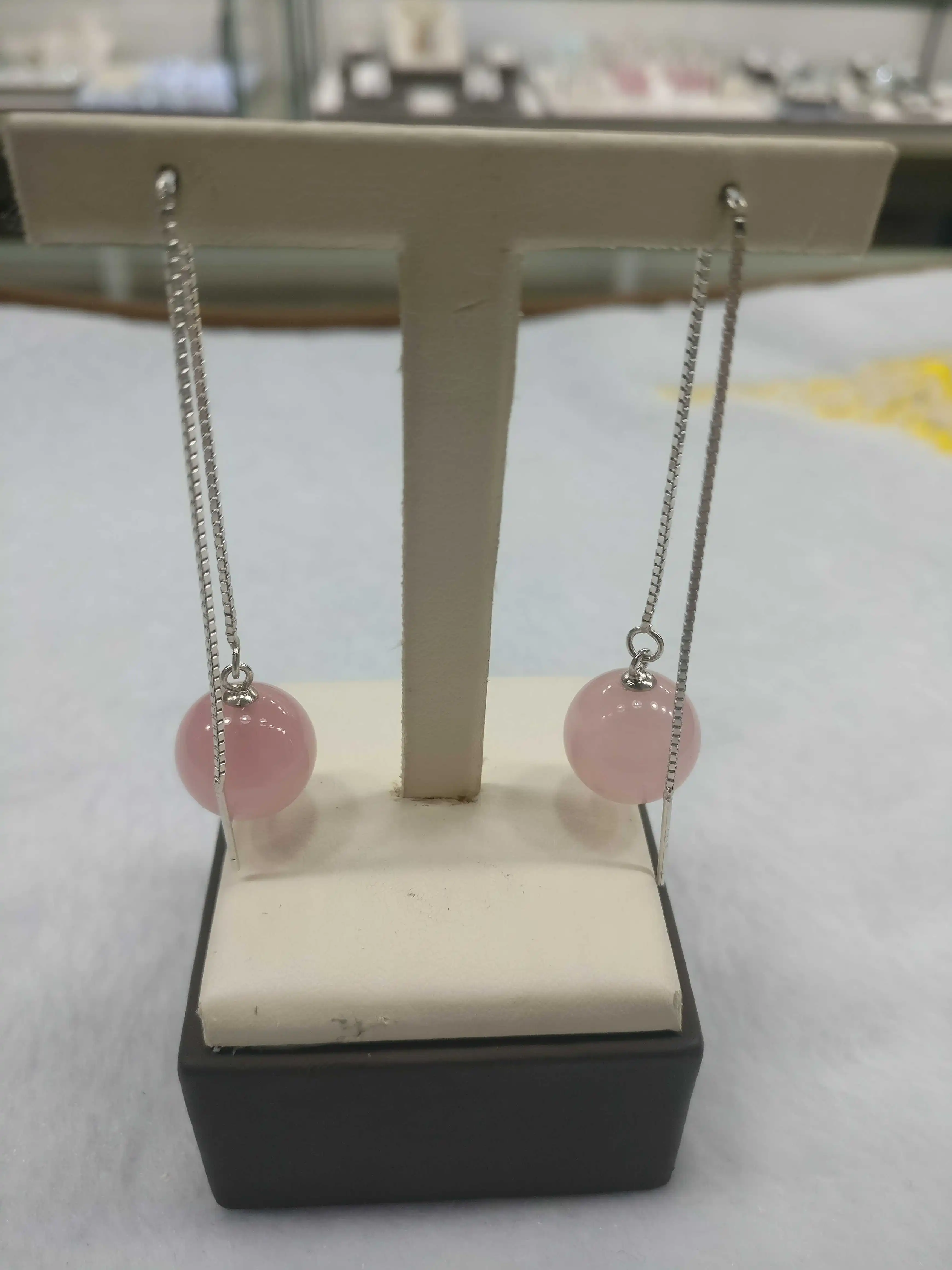 Серьги с подвеской в виде лошади из розового кристалла серебряные Простые