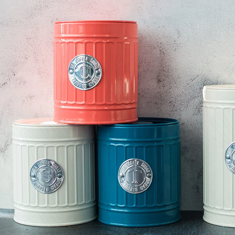 

Европейская металлическая банка для хранения, настольная креативная герметичная банка для конфет, кухонный шкаф, рельефный диспенсер для з...