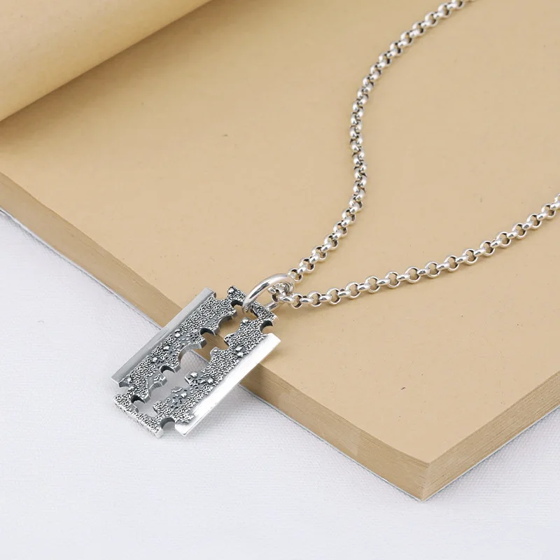 Винтажное ожерелье из стерлингового серебра 925 пробы с кулоном в виде лезвия - Фото №1