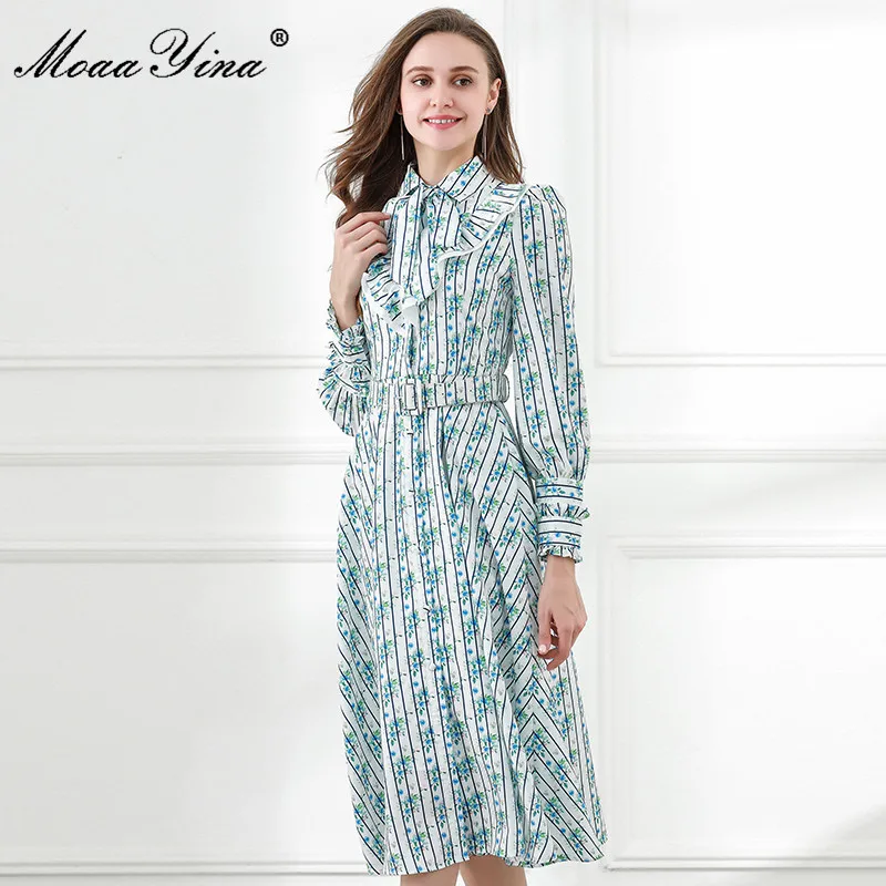 

MoaaYina Fashion Designer dress Spring Women Dress Applique Long sleeve Ruffles Blue Floral-Print Vacation Dresses