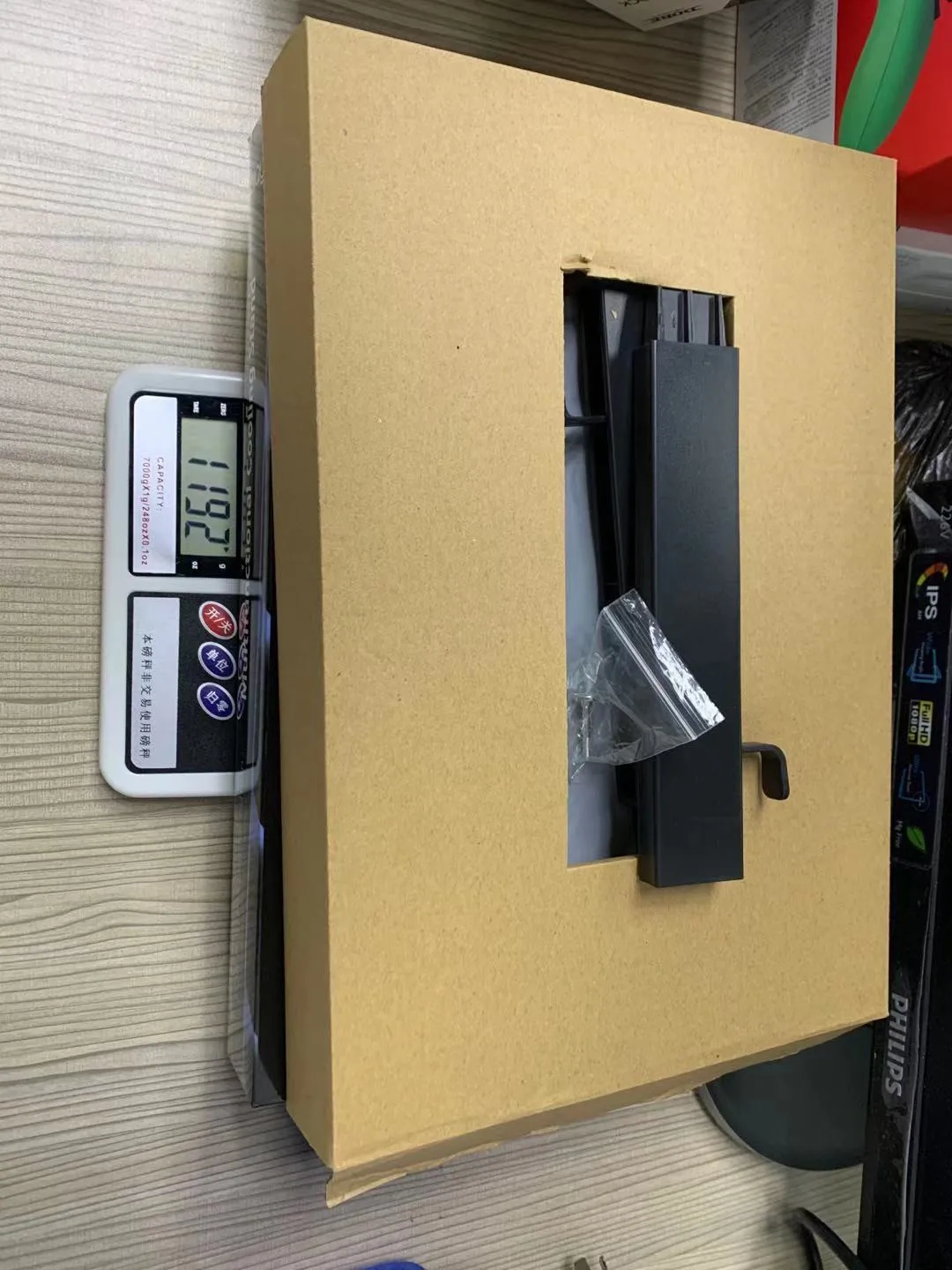 

For Ps5 De/uhd Vertical Stand With Cooling Fan Charging Dock Station Game Rack For Ps5 Digital Edition/ultra Hd Console Universa