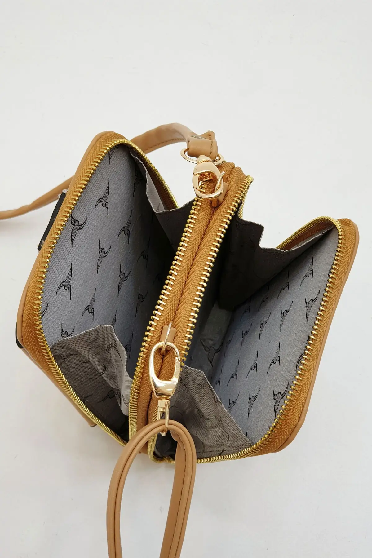 

Ondiro Women Wallet Design Waist Bag camel