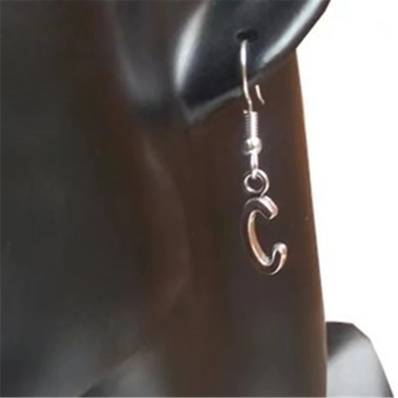 Висячие серьги персонализированные античные серебряные с буквами причудливые