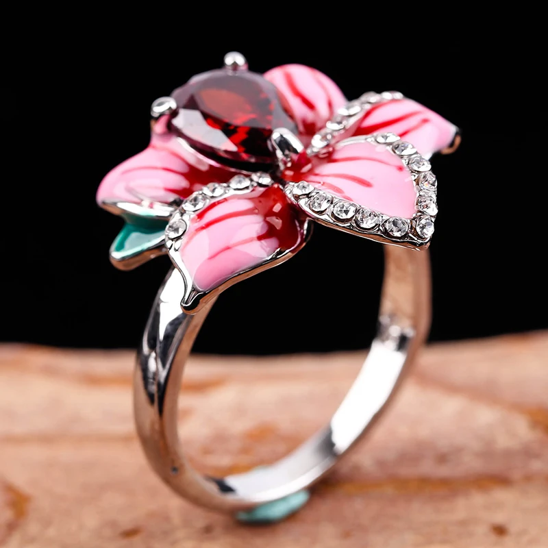

Charming Pink Rose Flower Rings Plant Floral Design Red Zircon Birthstone Ring For Women Gift Luxury Engagement Jewelry