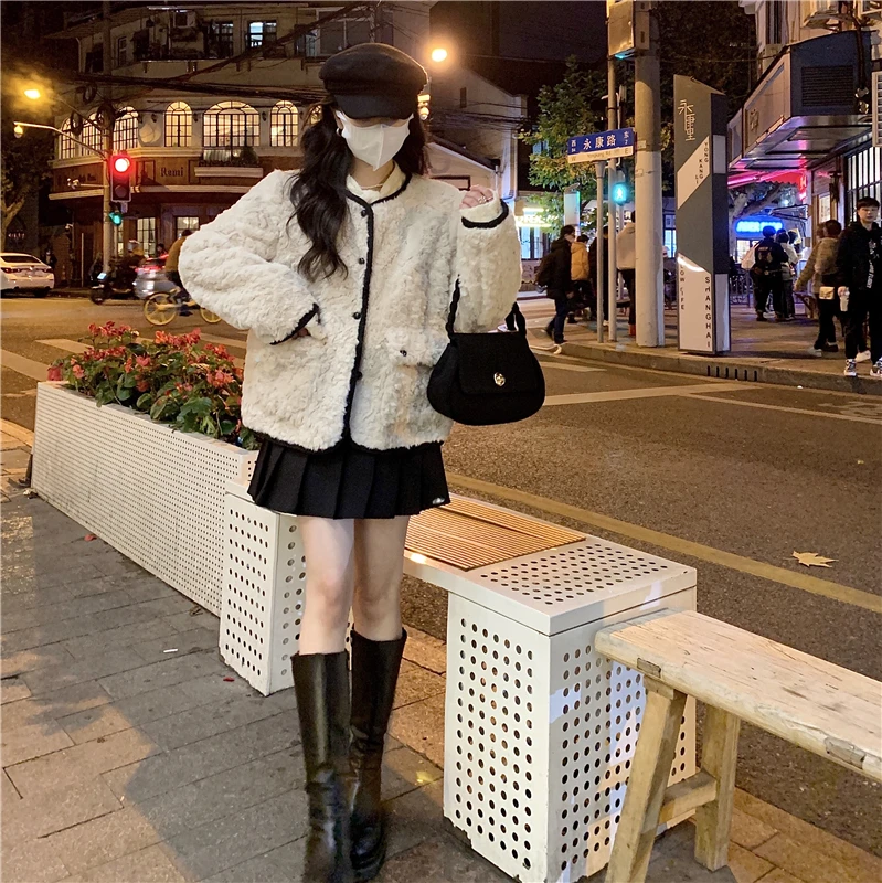 Новинка зимы 2021 модное маленькое плюшевое пальто Miss CocoLi с запахом женское