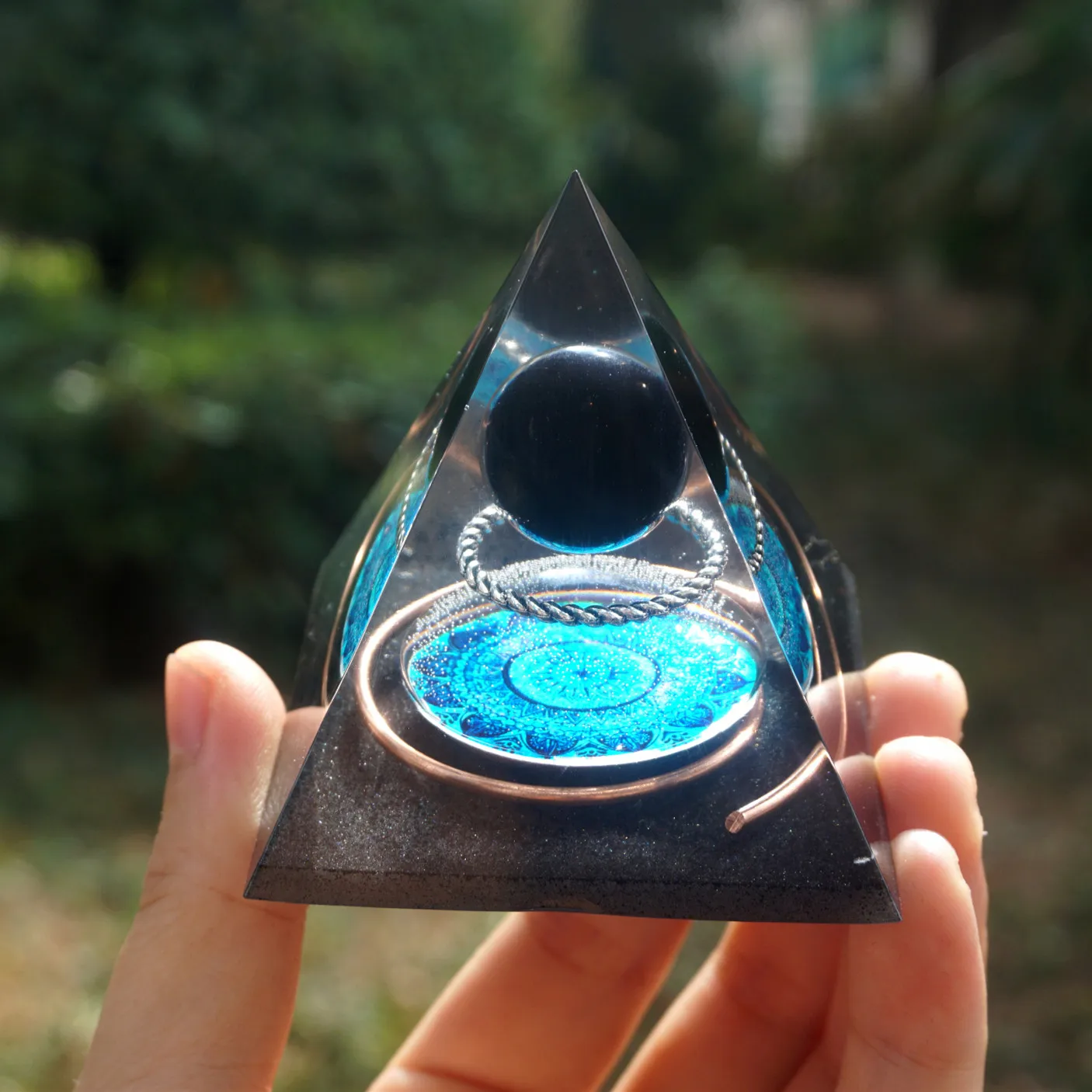 

Handmade Orgonite Pyramid 60mm Obsidian Crystal Sphere With Energy Copper Circle PTSD Orgone Accumulator Orgone