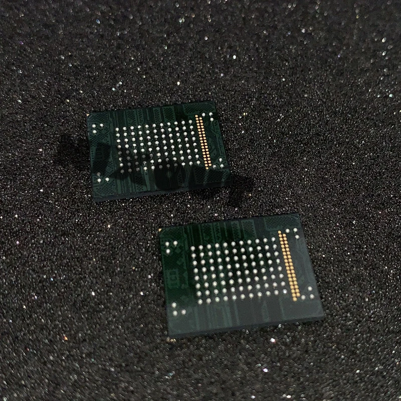 Флэш-память eMMC V4.51 NAND 8GB 100-Ball LBGA 100% 1 шт. ~ 5 шт./лот | Электроника