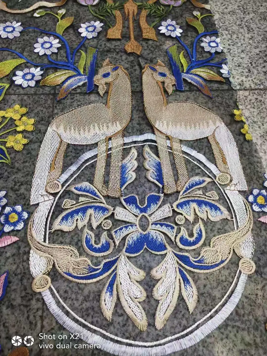 New arrival unique embroidered lace fabric with beautiful flowers African for party dress | Дом и сад