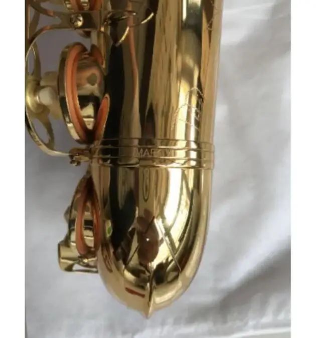 

Mark VI Sax Model Gold Lacquer E Flat Alto Saxophone Eb with Case Accessories