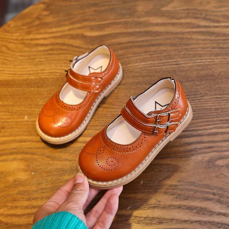 Новинка 2020 кожаные повседневные туфли для маленьких девочек весна-лето на