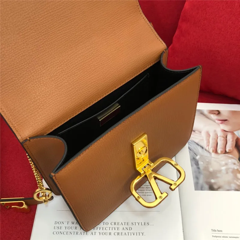 

Chain small square bag 2020 new cross shoulder single shoulder women's bag fashion leather buckle organ leather bag