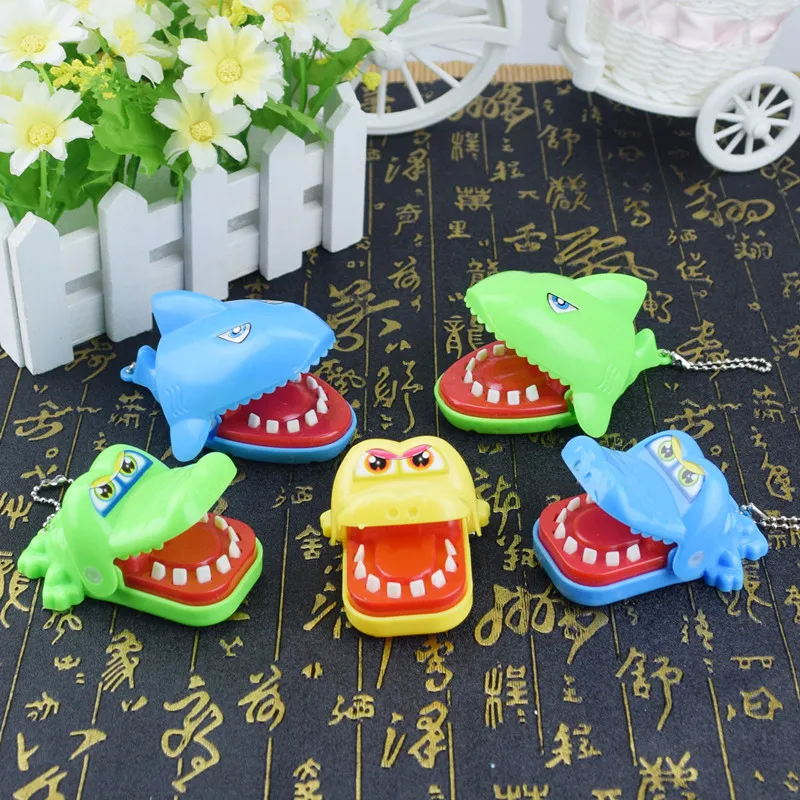 

1PCS Double game Crocodile Mouth Dentist Bite Finger Game Joke Fun Funny Crocodile Toy Antistress Gift Kids Child Family Prank