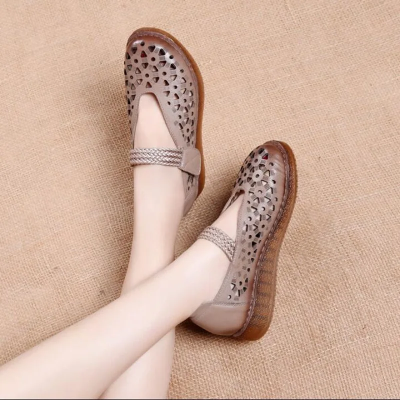 Handmade Women's Flats 2020 Summer Genuine Leather  Soft Bottom Ladies Shoes Hollow Hole Woman Retro Solid Gladiator Sandals