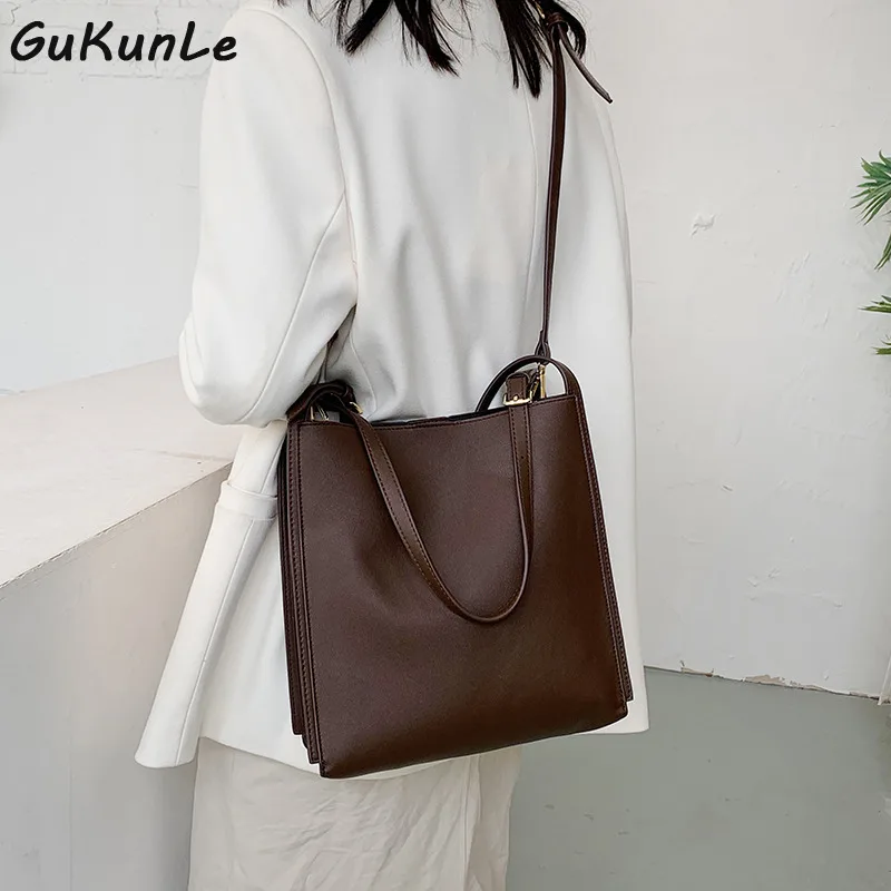 

Сумка женская, из искусственной кожи, на плечо