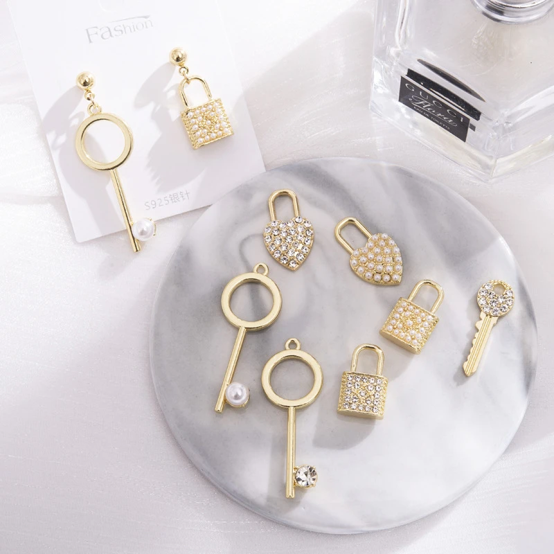 

10Pcs Alloy Pearl Crystal Lock Letters Key Pendants Charms DIY Handmade Earrings Necklaces Bracelets Gold Color Jewelry Parts