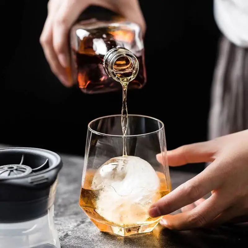 

Whiskey Ice Hockey Machine Ice Tray Ice Cube Tray Mold Silicone Ice Ball Molding Stick Accessories Chocolate Ice Cube Mold