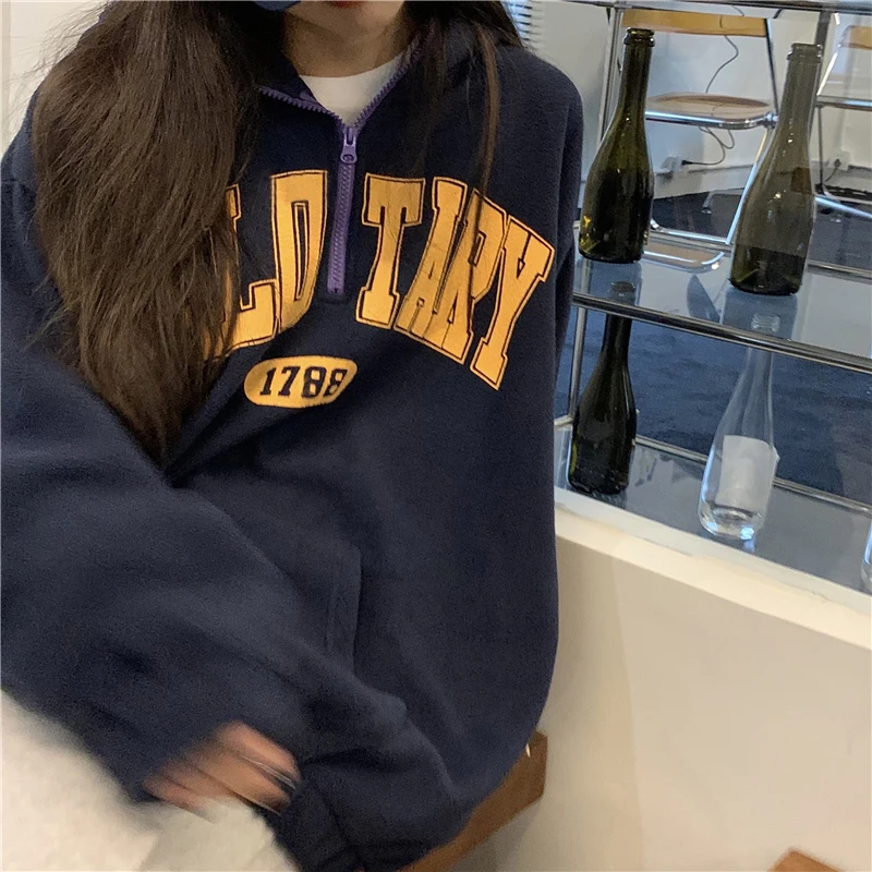 

4354 Autumn 2021 new retro hooded loose letter printing BF wind fried street long-sleeved Sweatshirts women