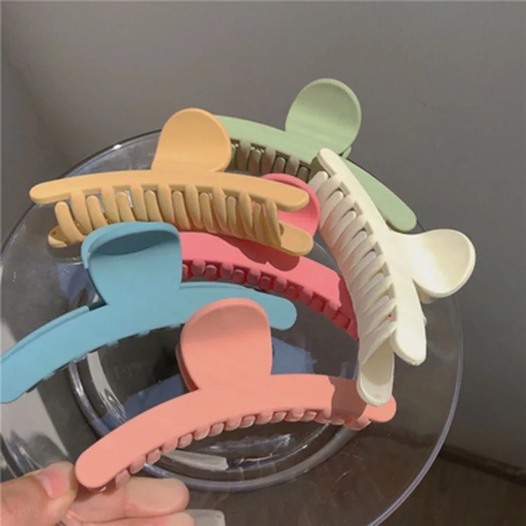 

IHUES Frosted Word Shark Clip Female Wild Korean Color Shower Clip Simple Hair Accessories Female Hair Clip Headdress