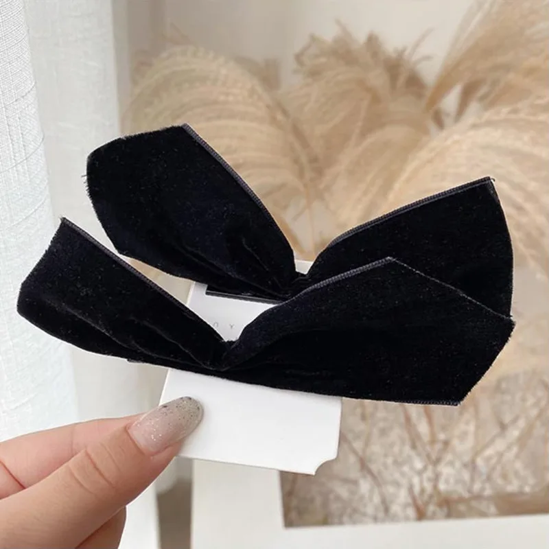 

[Xwen] 2021 New Same Style Velvet Black Small Bow Hairpin Hair Rope Headdress For Girl Horse Tail Fashion Hair Accessories