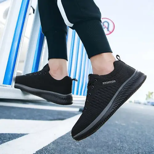 

Men's Casual Shoes Breathable Mesh Outdoor Casual Shoes Men Walking Casual Sneakers Men Light Jogging Shoes