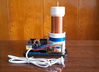

tesla coil (generator) Tesla coil with SSTC driver board PLLSSTC ATT