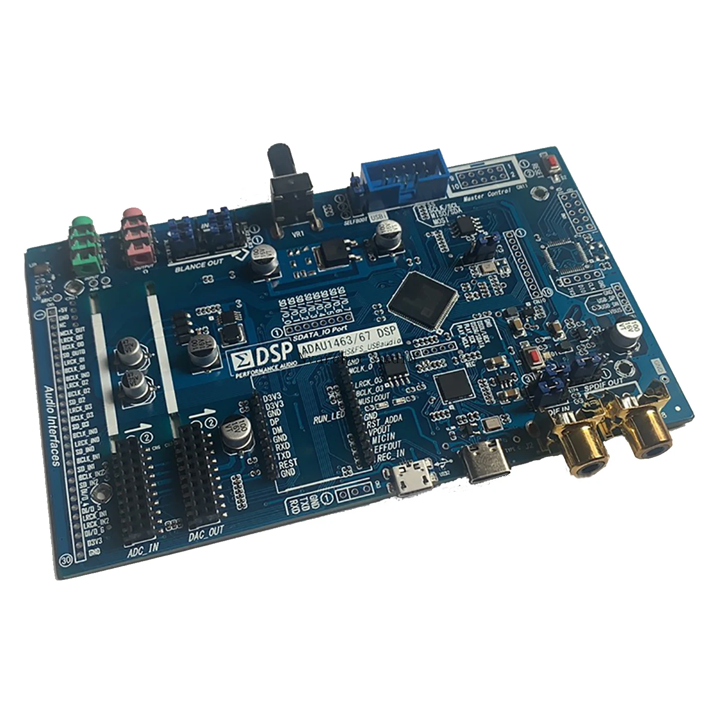 

Nvarcher ADAU1463 development board ADAU1467 compatible CT7601USB interface SAM5504 effector module