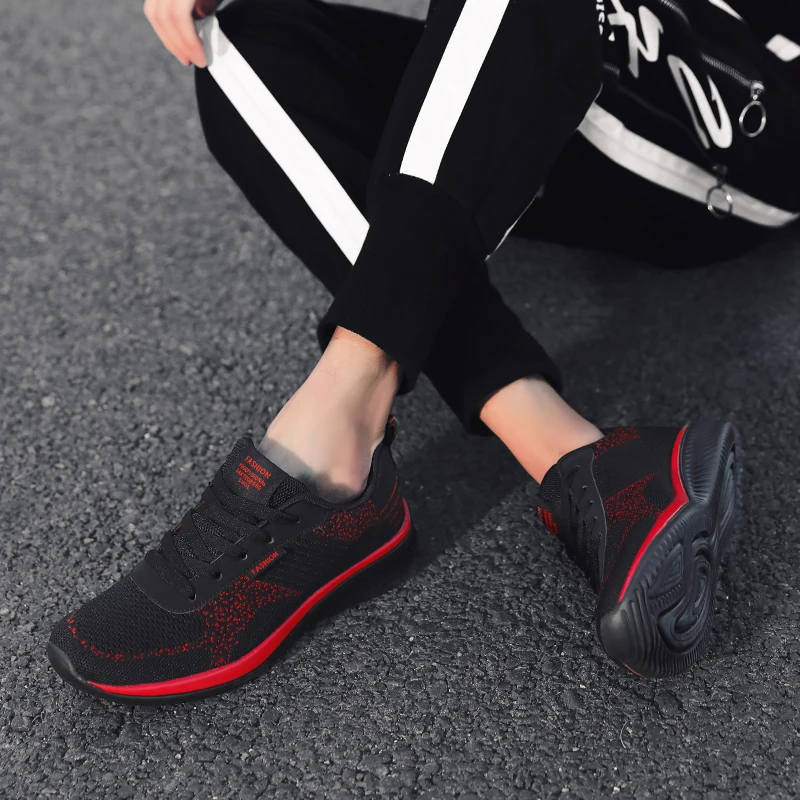

Mesh Running Shoes Men Sneakers Lightweight Breathable Men Jogging Sport Shoes Comfortable Lace Up Outdoor Black Sneakers Male