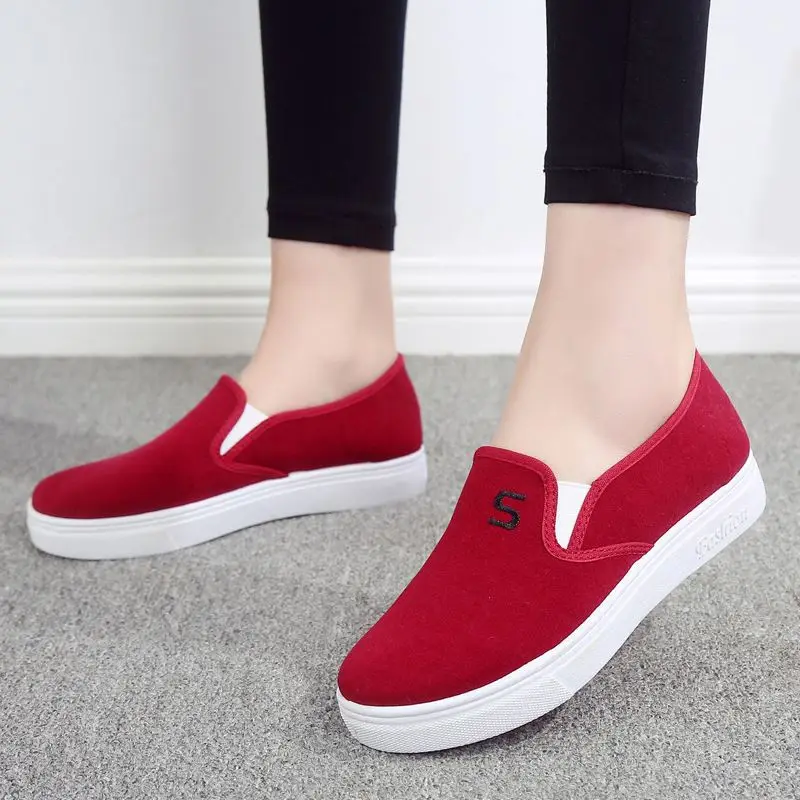 

Cute fresh flat heeled cloth shoes lazy shoes women's feet flat-bottomed red middle-year fashion summer single shoes