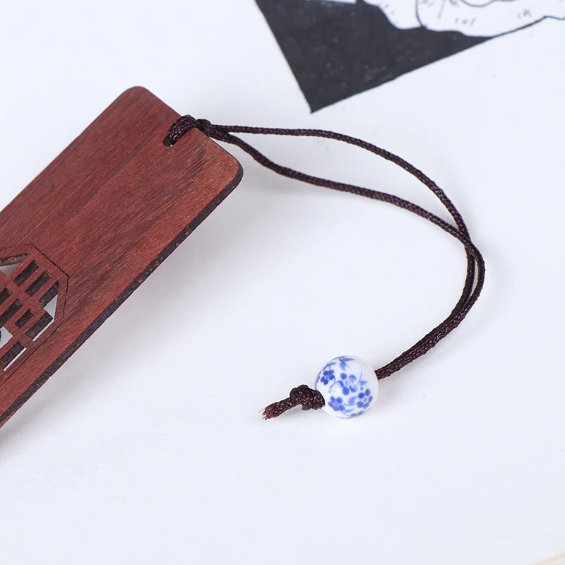 

14.2*3*0.2cm High quality 1pcs Chinese style retro bookmarks wood exquisitely carved bookmarks stationery Supplies