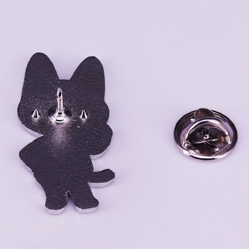 Крутая эмалированная заколка в виде кошки Раймонд и его костюм горничной