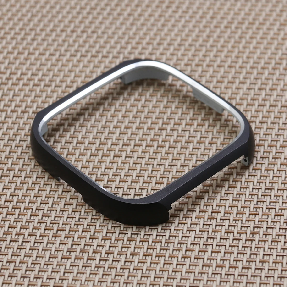 

Stainless Steel Bumper Protective Cover Protective Case Cover Frame for Fitbit Versa (Black)
