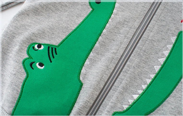 Детское пальто с крокодиловым принтом | Мать и ребенок