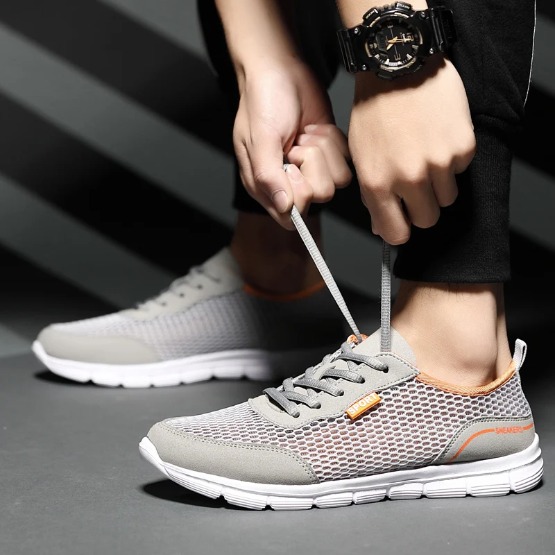 

2021 Lightweight Sneakers Men Mesh Breathable High Quality Lace Up Men Shoes Sport Footwear