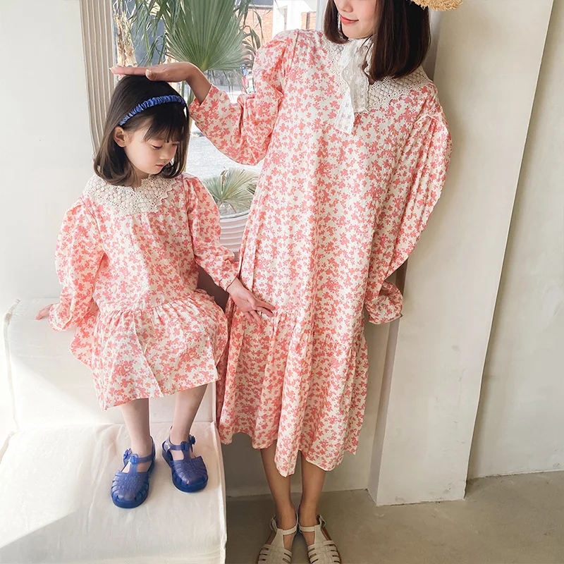 

Family Matching Clothes Long Sleeve Mother Daughter Dresses Mommy and Me Clothes Mom Woman Girls Toddlers Outfits Family Look