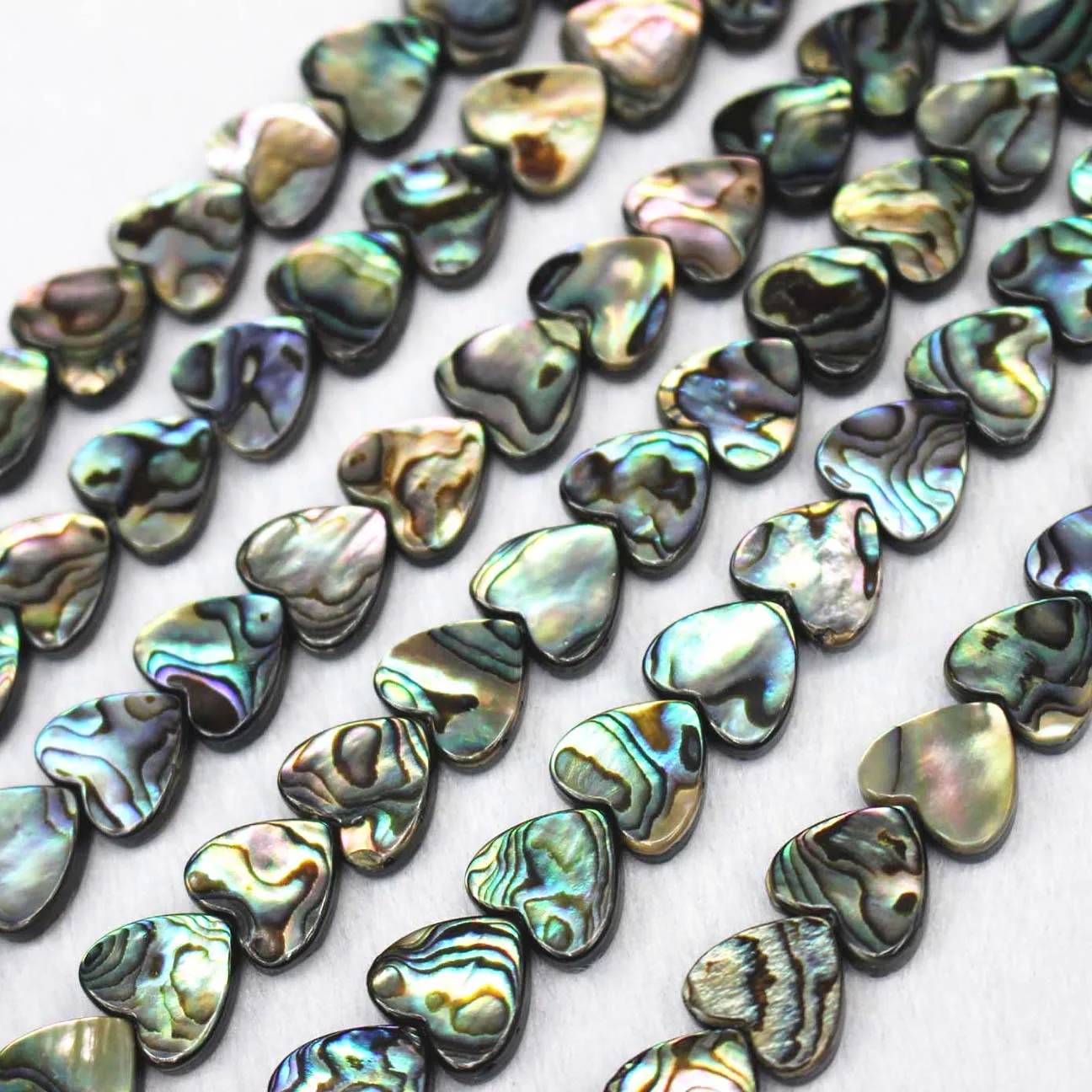 Оптовая Продажа Натуральные мозаичные бусины Abalone цветок сливы сердце овальная