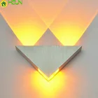 Треугольная светодиодная современная настенная лампа, Оригинальный светодиодный прикроватный светильник для гостиной, спальни, настенный коридор, караоке, цветной фонарь