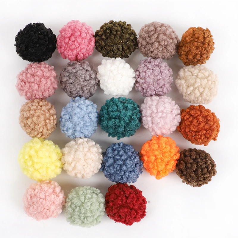 

Autumn Winter Soft Pom Poms Lamb Wool Balls Pompom For DIY Keychain Earrings 21 Colors Hairball 4-5cm Craft Cloth Accessories