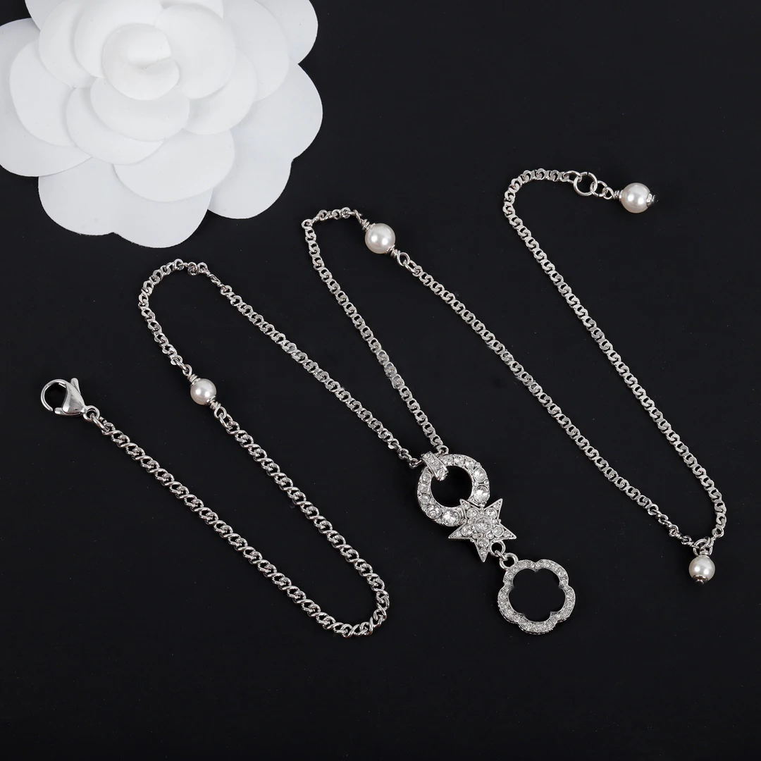 

2021 Star Flower Diamond Crystal Silver Colour Necklace For Women Brand Designer Luxury Fine Jewelry Wedding Gifts Bijoux Trend