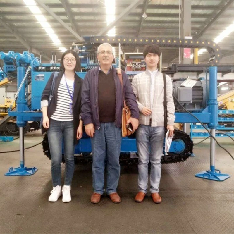 Глубокий гусеничный сердечник бурения скважин 130-170 м глубина установленный