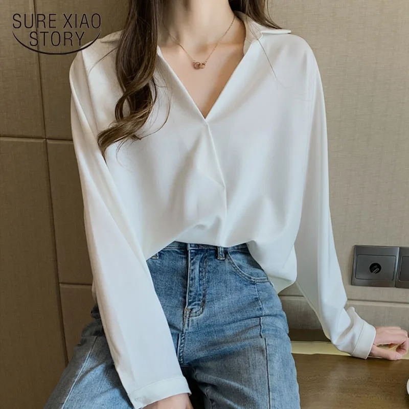 

2020 Autumn New Korean Loose Long Sleeve V-neck White Shirts Women Office Lady Solid White Blouses Fashion Tops Blusas 10511