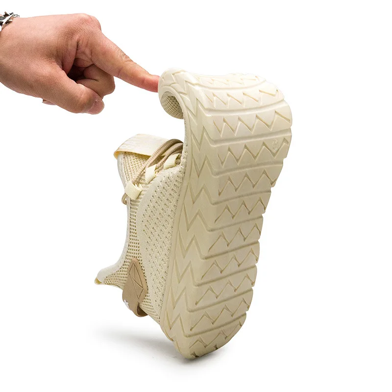 

Summer 2021 new breathable flying woven men's shoes trend low-top fashion casual shoes men's running sports shoes