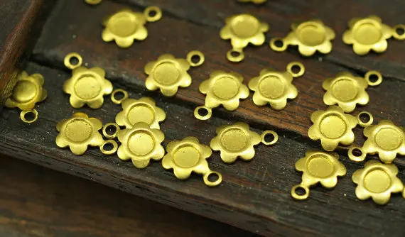 

100 шт., латунные подвески-Маргаритки, кулон, фурнитура (10x7 мм) brs 415