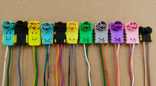 Подлинный автомобильный ремень безопасности боковой подушки разъем для Hyundai Kia K2