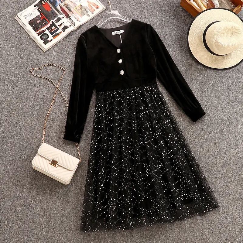 Элегантное женское осеннее платье с длинным рукавом и V-образным вырезом