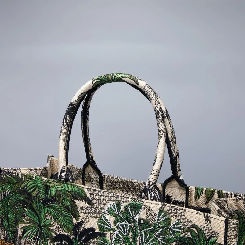 

2021 new shopping bag high quality tote bag embroidery handbag luxury handbags designer handbags high quality